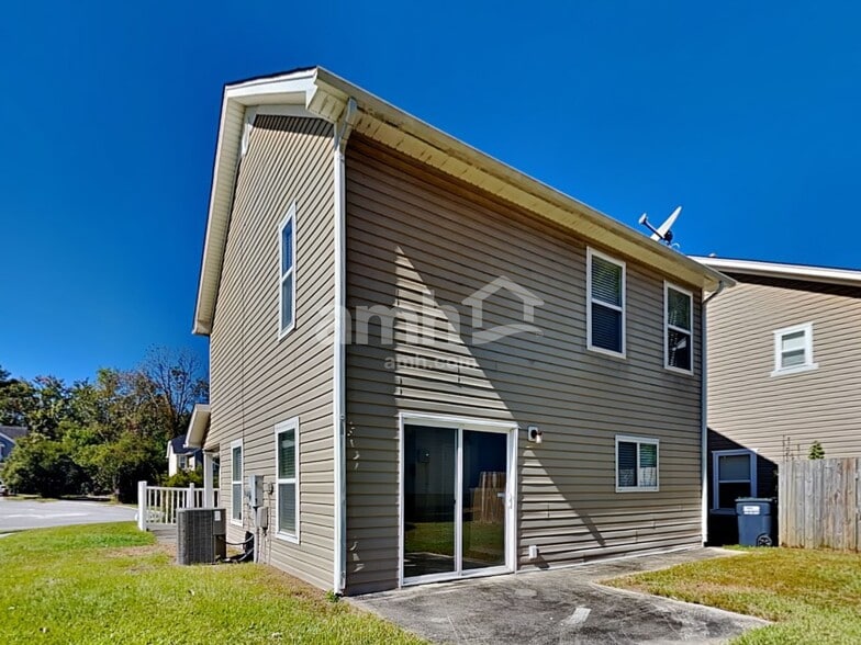 Building Photo - 186 Chemistry Cir