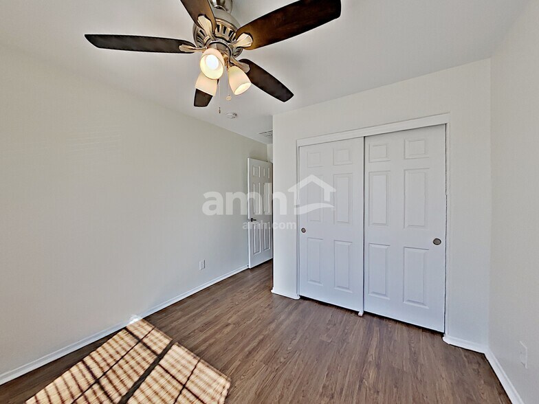 Building Photo - 3624 W Steinbeck Dr