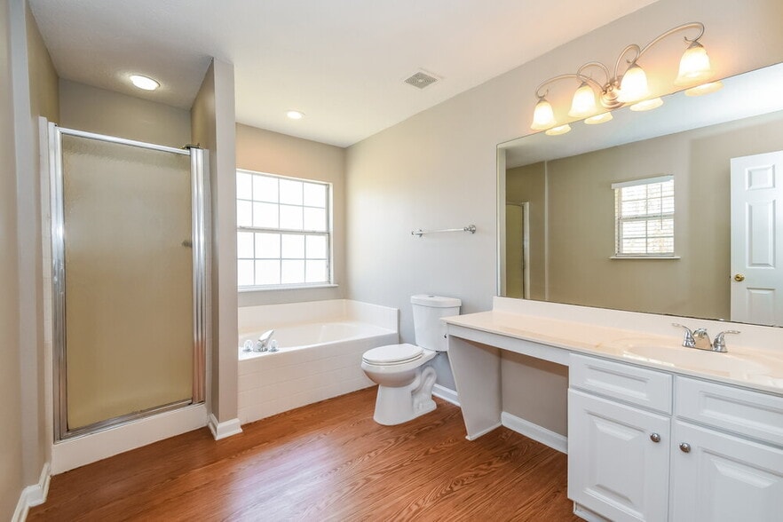 Building Photo - 12771 Megan Jean Ct