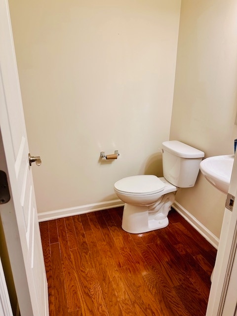 Building Photo - 863 Barclay Cir