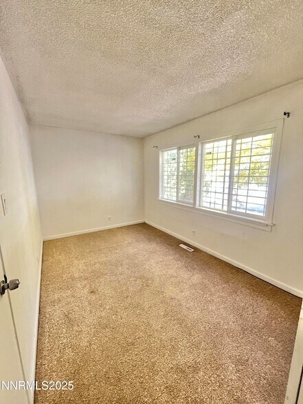 Building Photo - 1695 Trabert Way