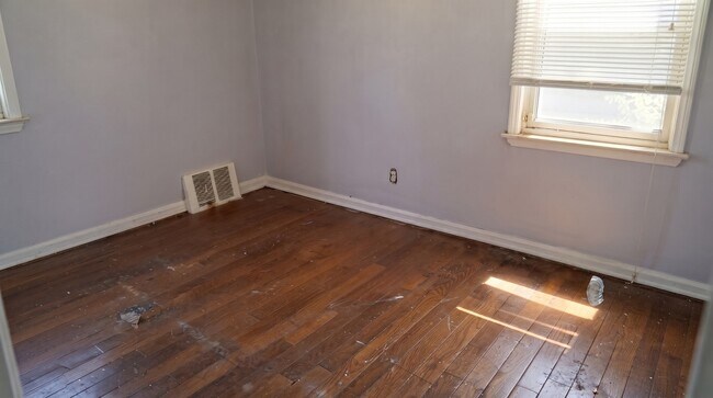Building Photo - 20200 Monte Vista St