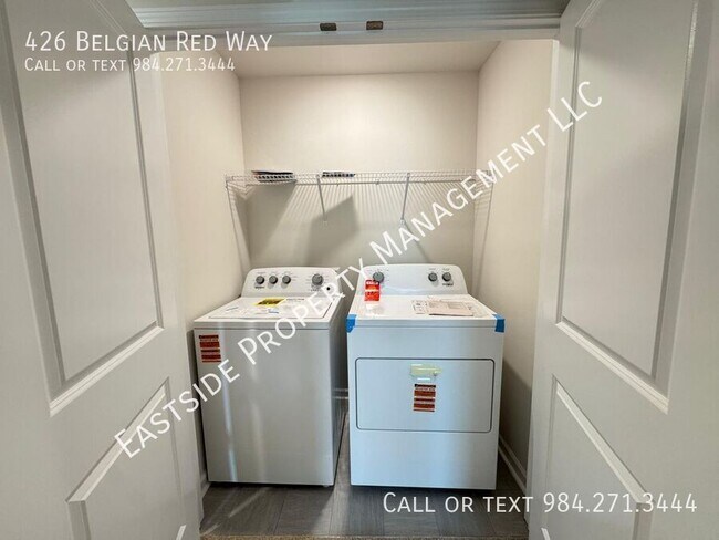 Building Photo - 426 Belgian Red Wy