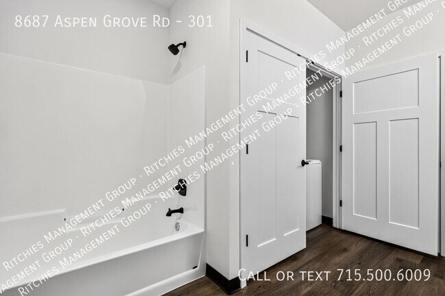 Building Photo - 8687 Aspen Ln