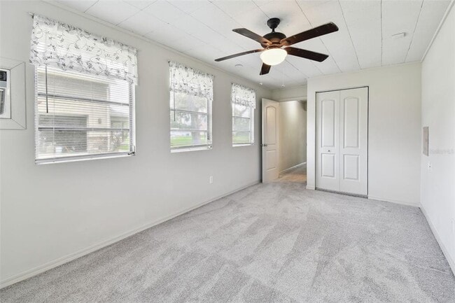 Building Photo - 206 N Montclair Ave