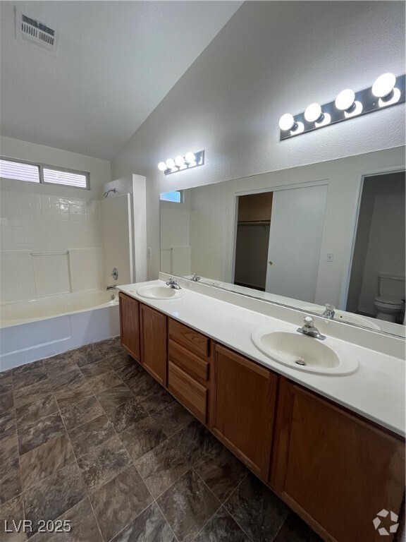 Building Photo - 5406 Peony Ct