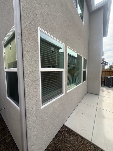 Building Photo - 2064 N Brindac Ln
