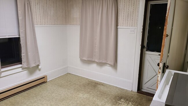 Building Photo - 418 N Main LLC