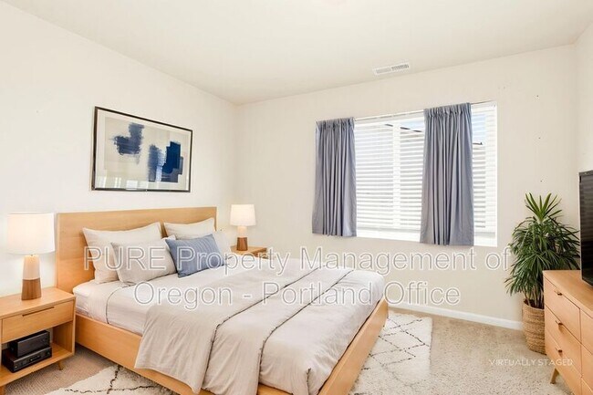 Building Photo - 6714 NW 158th Ave