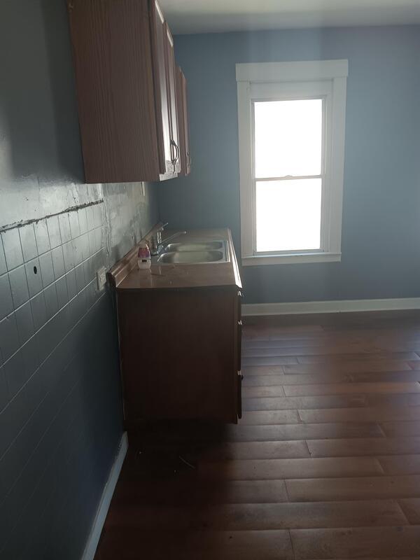 Building Photo - 1137 E 66th St