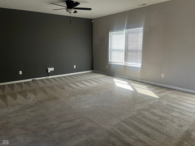Building Photo - 809 Blackberry Dr