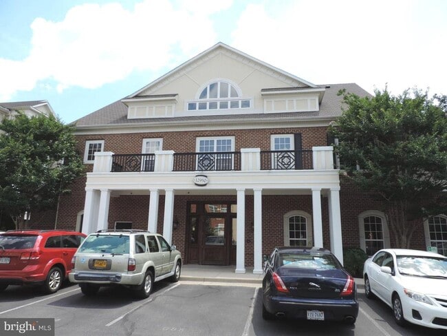 Building Photo - 12941 Centre Park Cir