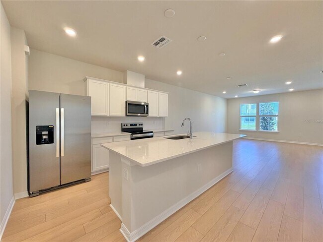 Building Photo - 16256 Bright Leaf Rd