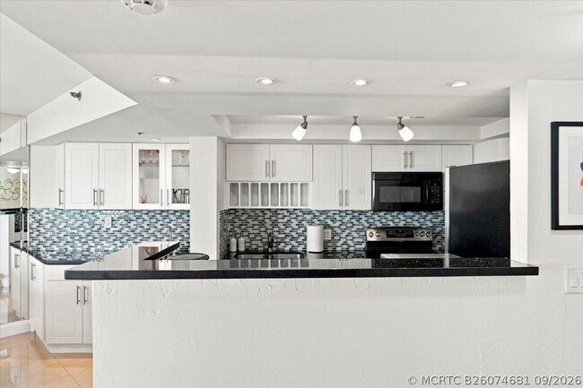 Building Photo - 300 Three Islands Boulevard