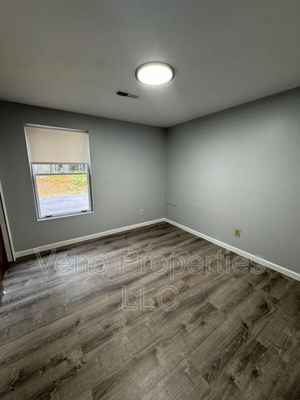 Building Photo - 17 Sand Spurrey Rd