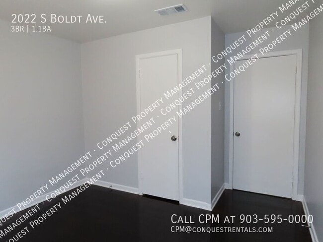 Building Photo - 2022 S Boldt Ave