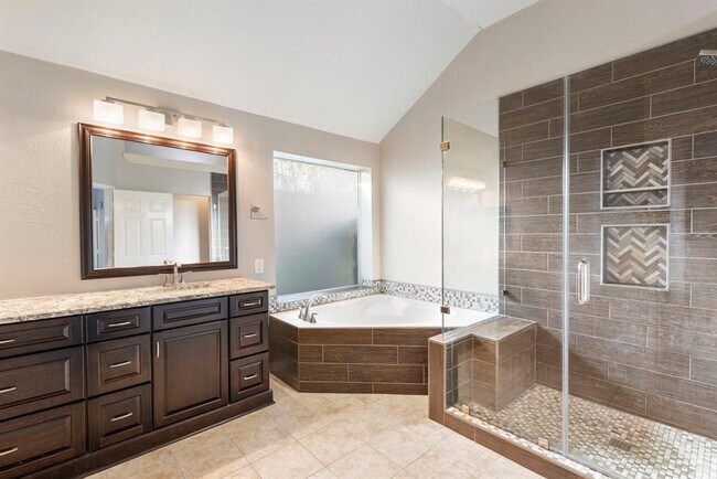 Building Photo - 62 S Dreamweaver Cir