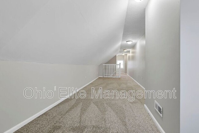 Building Photo - 295 E Woodrow Ave