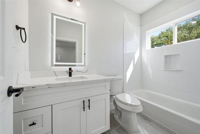 Building Photo - 10929 Ivyridge Rd