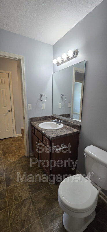 Building Photo - 1808 Grafton Pl
