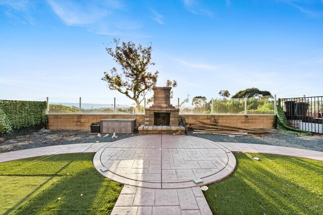 Building Photo - 1564 Clanton Pl