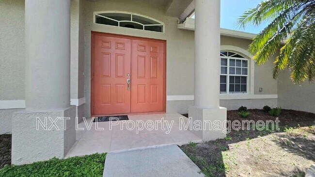 Building Photo - 342 NE 17th St