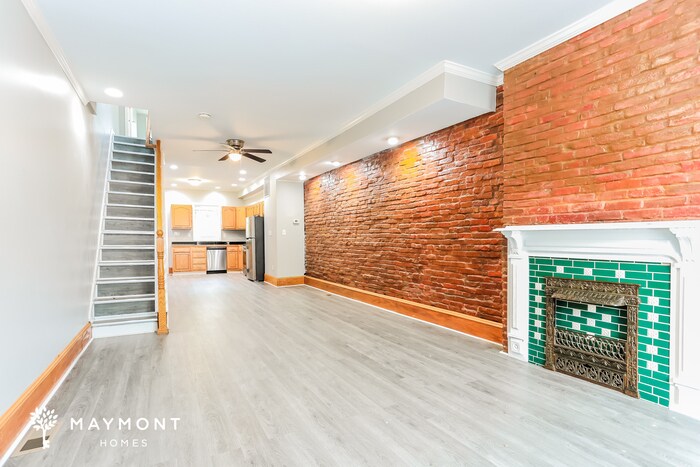 Building Photo - 3429 E Lombard St