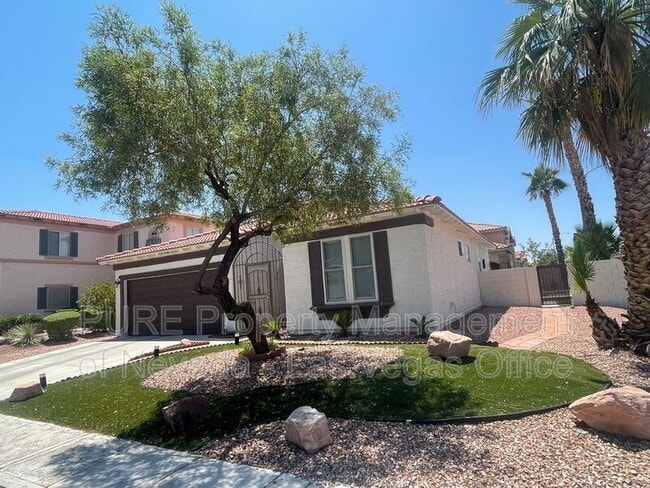 Building Photo - 9341 Lugo St