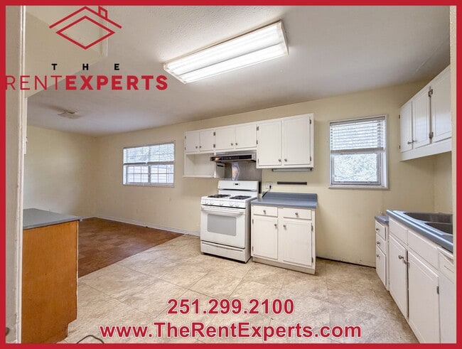 Building Photo - 550 Tamworth Ct