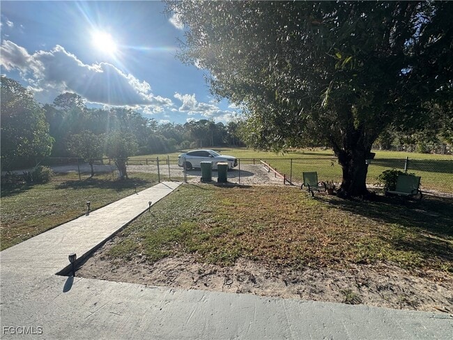 Building Photo - 291 16th St NE