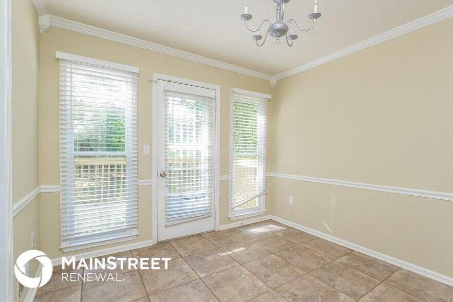 Building Photo - 294 Oak Landing Cir