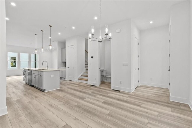 Building Photo - 517 Motivation Cir NW