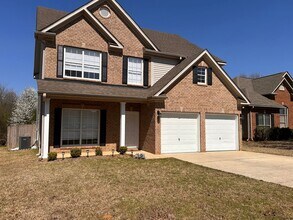 Building Photo - Beautiful Home in Moody - Coming Soon!