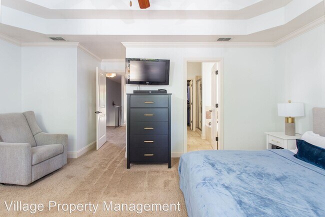 Building Photo - 3 br, 3.5 bath House - 908 11th Avenue North