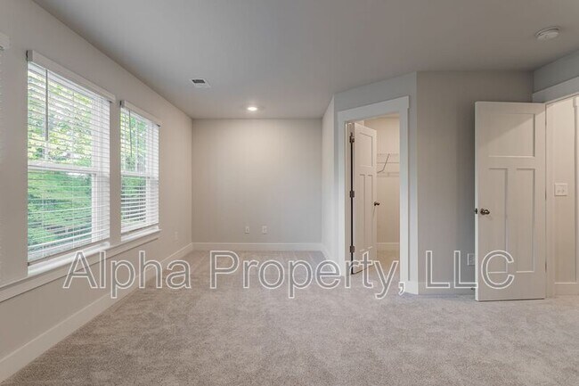 Building Photo - 1508 Rivermeade Dr