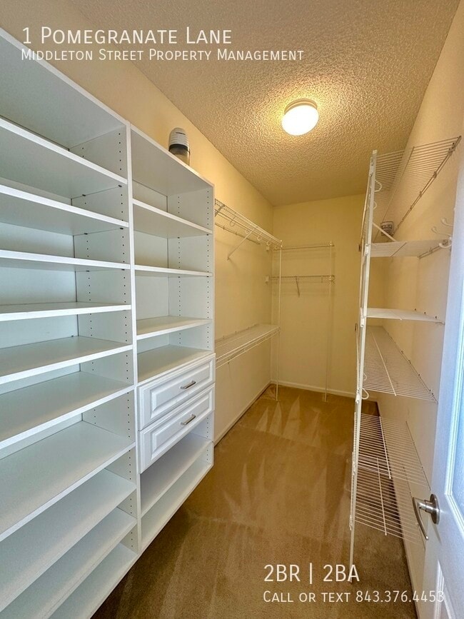 Building Photo - 1 Pomegranate Ln