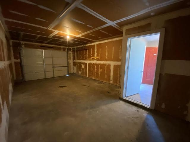 Building Photo - 9012 Greenmound Ave