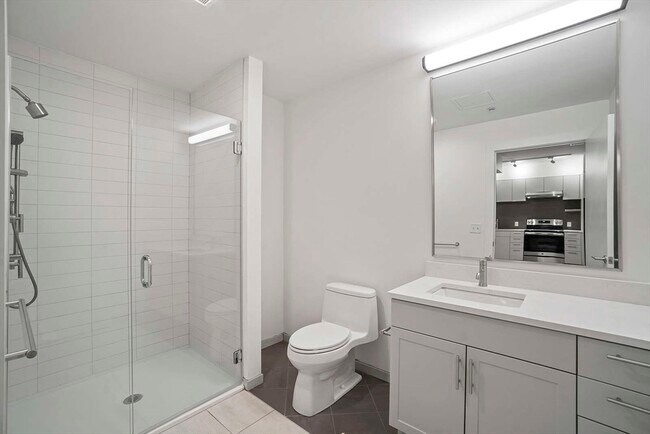 Building Photo - 839 Beacon St