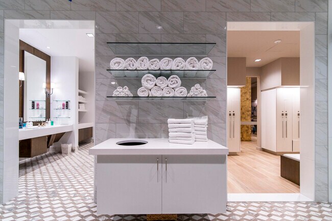 Building Photo - 7943 Talavera Pl