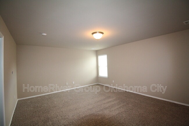 Building Photo - 13121 Beekman Dr