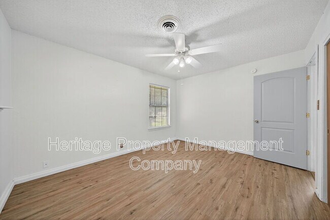 Building Photo - 7590 New Sulphur Springs Rd