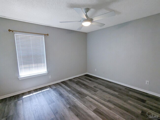 Building Photo - 1313 Foxborough Dr