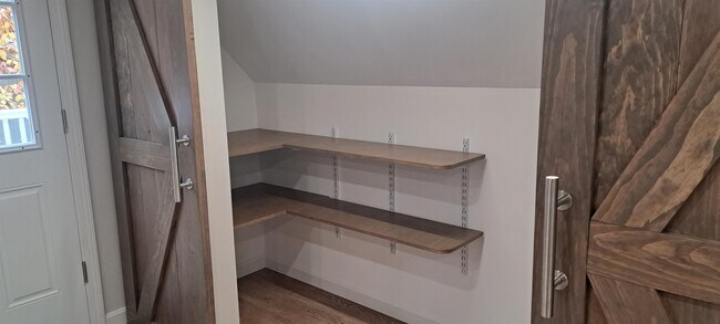 Building Photo - 338 Haverhill Rd