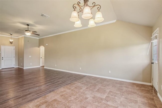 Building Photo - 3913 Caraway Ln