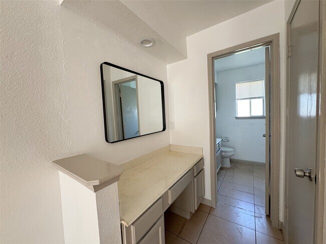 Building Photo - 4431 Yupon Ridge Dr