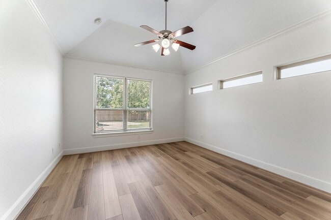 Building Photo - 87 Sagamore Ridge Pl