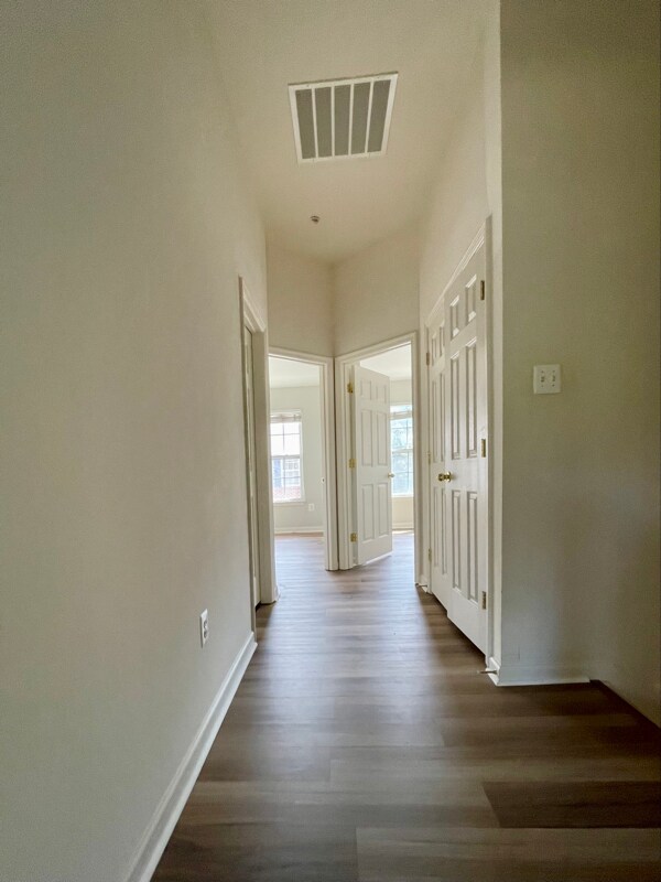 Building Photo - 7603 Cherrybark Oak Ln