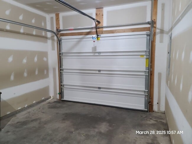 Building Photo - 3 Bedroom Townhome for Rent in Waynesboro