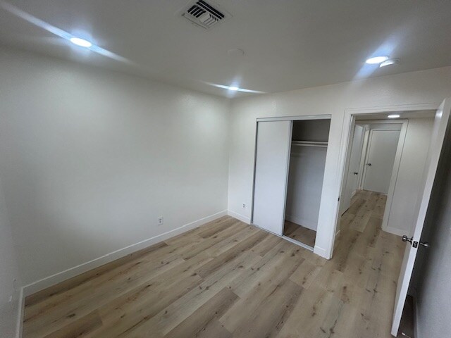 Building Photo - 5900 Fawn Ave