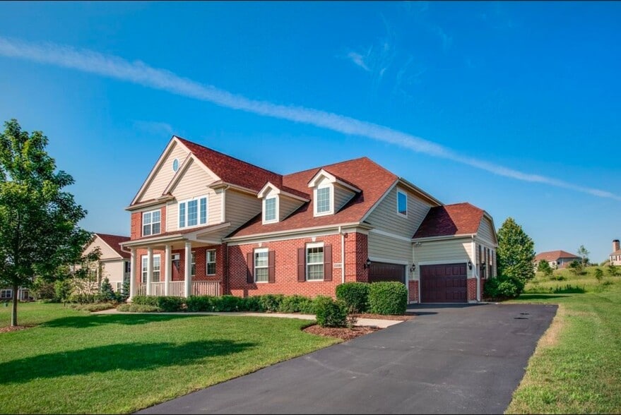 Building Photo - 23590 Sanctuary Club Dr